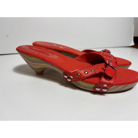 Chinese Laundry VTG Y2K Kitten Heel Peep Toe Orange Studs Structural Buckle sz 7 - Picture 2 of 5